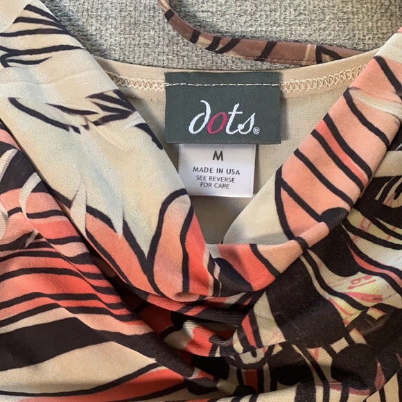 Dots Scoop Back Top - Picture 3 of 5